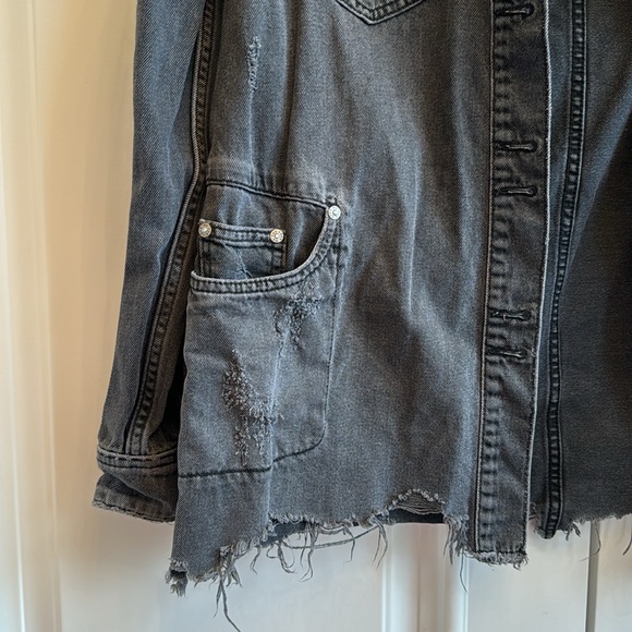 Free People moon dust Distressed Jean Jacket - Picture 5 of 9